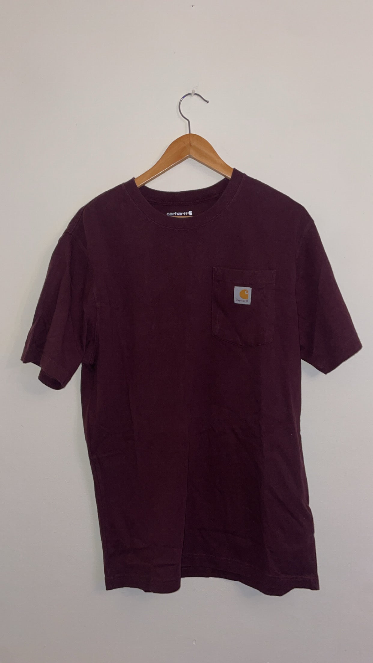 Small Loose Fit Maroon Carhartt Tee
