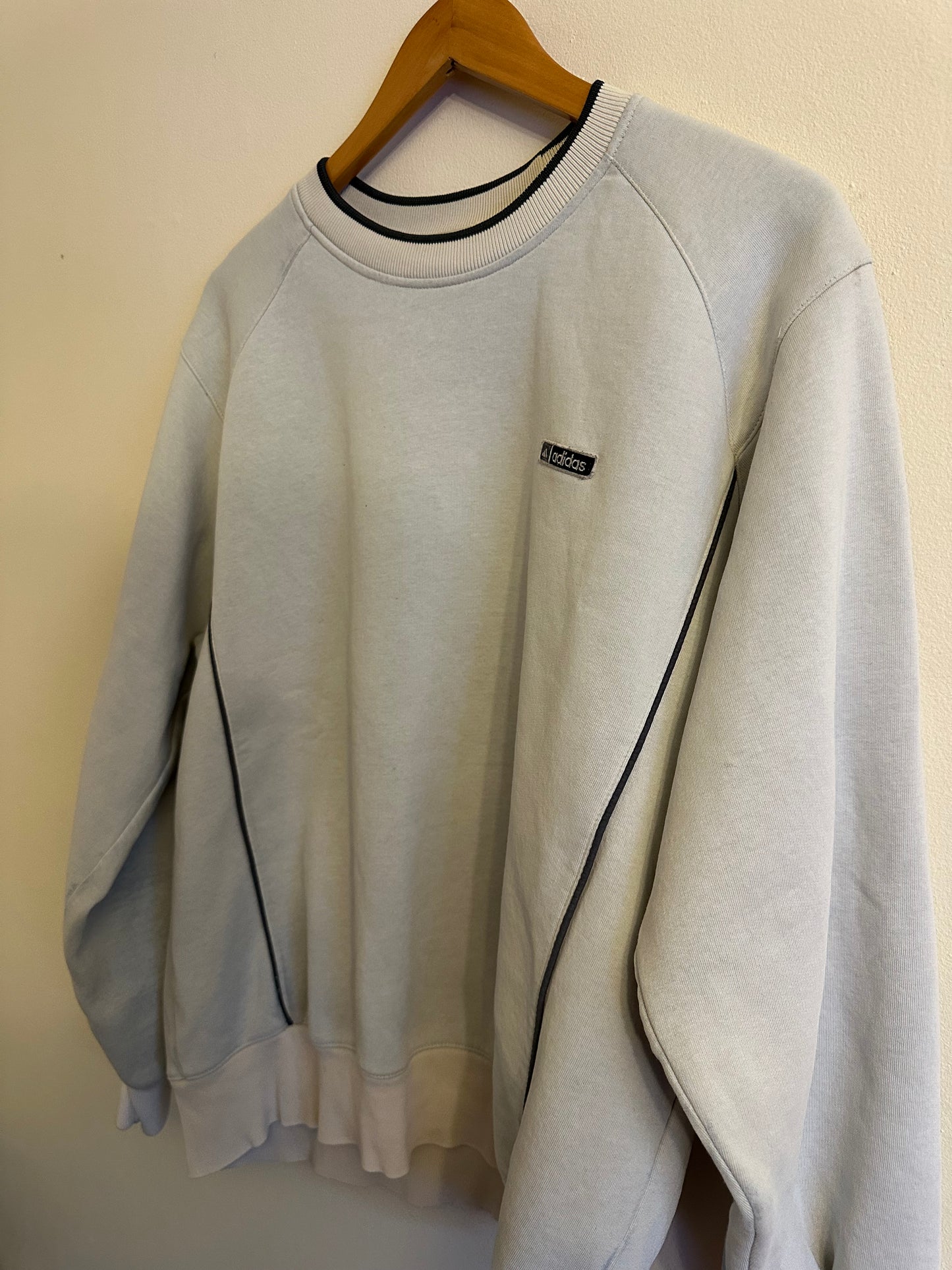 Medium Adidas Sweatshirt